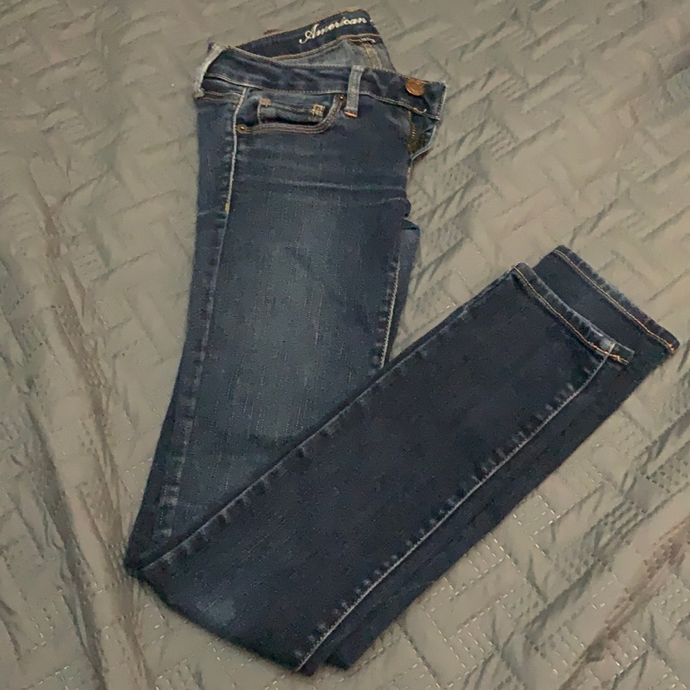 Skinny regular medium wash jeans!